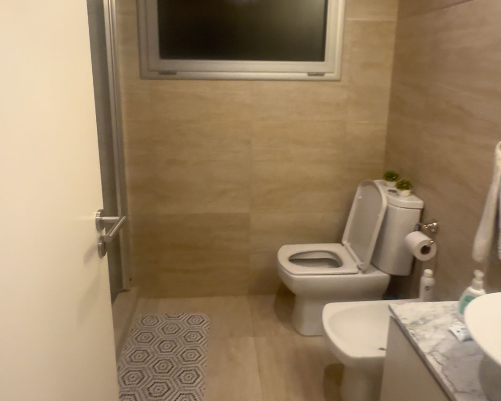 VENTA Casa a la laguna en Los Alisos – Nordelta