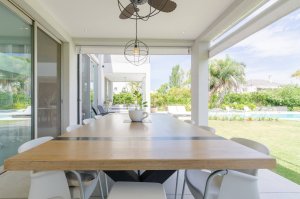 Venta Casa Hermosa de diseño en El Golf, Nordelta