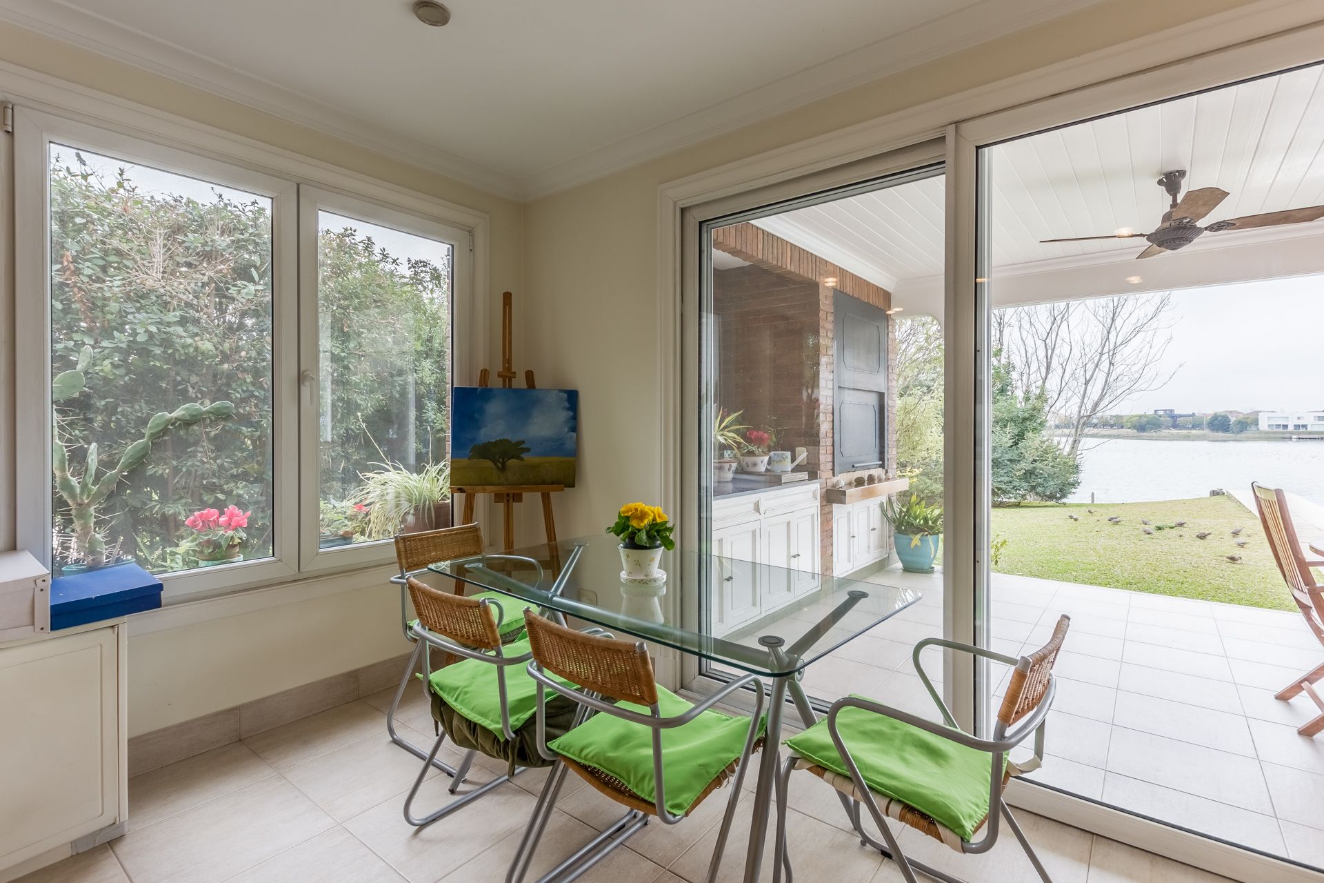Venta Casa al Lago en Los Castores I, Nordelta.