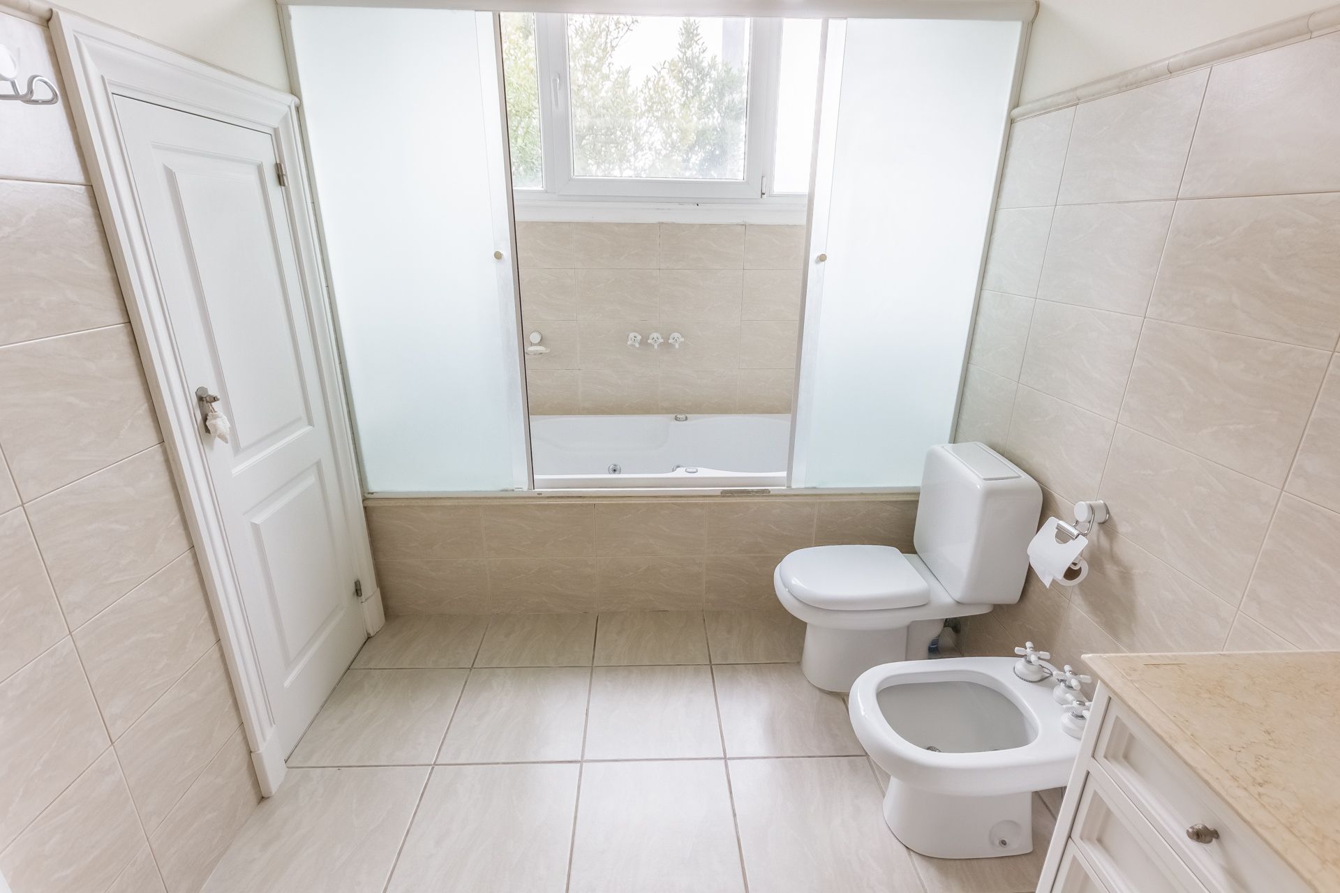 Venta Casa al Lago en Los Castores I, Nordelta.
