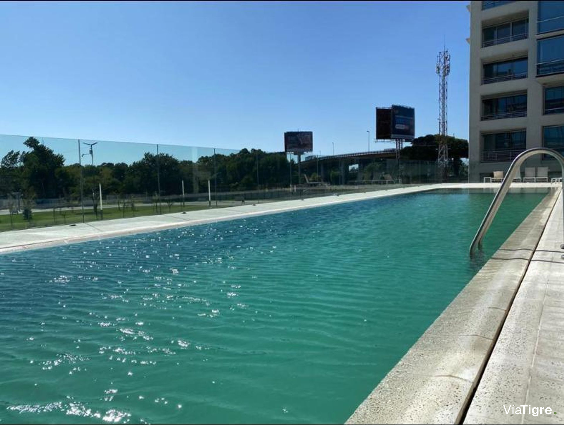 Alquiler departamento torre Al RIO Vicente Lopez