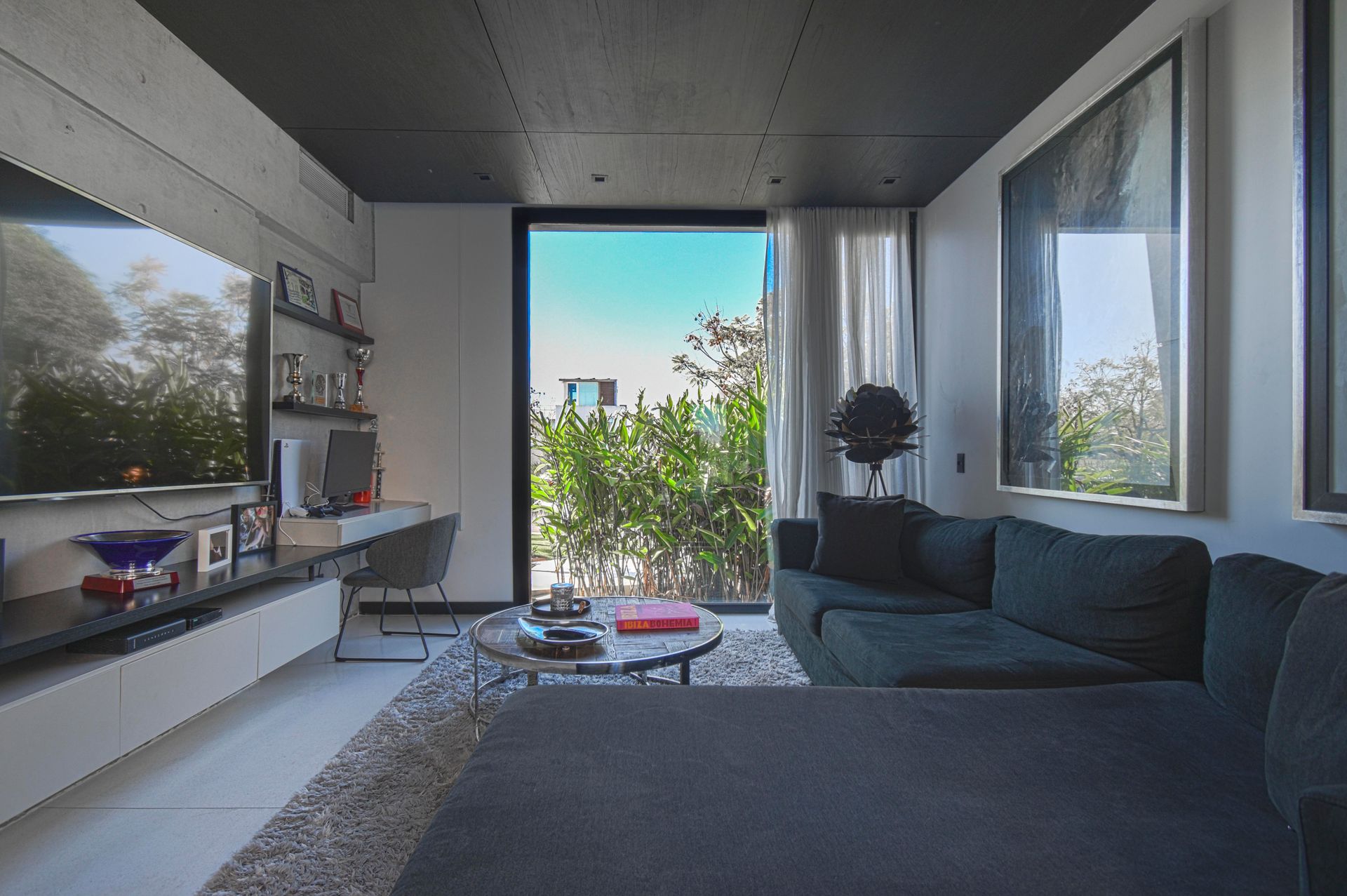 Exclusiva Casa en Venta El Golf Nordelta Al Agua