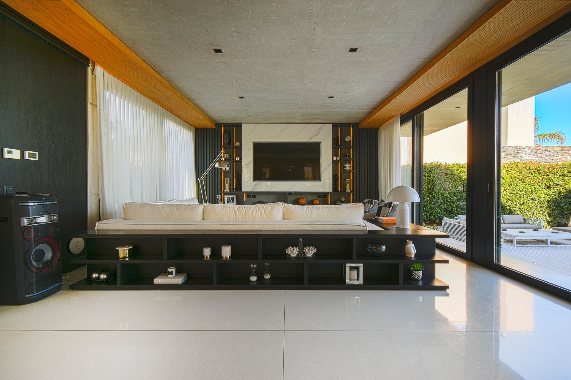 Exclusiva Casa en Venta El Golf Nordelta Al Agua