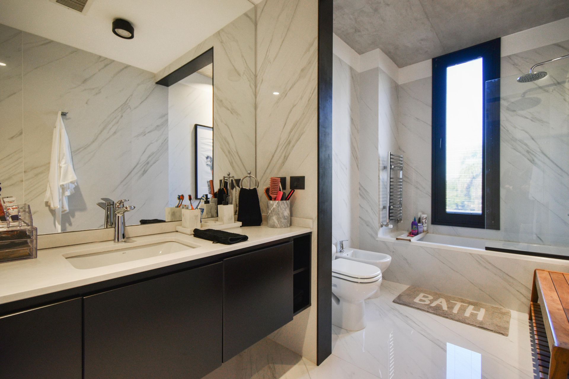 Exclusiva Casa en Venta El Golf Nordelta Al Agua