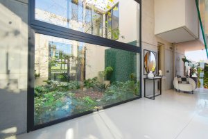 Exclusiva Casa en Venta El Golf Nordelta Al Agua