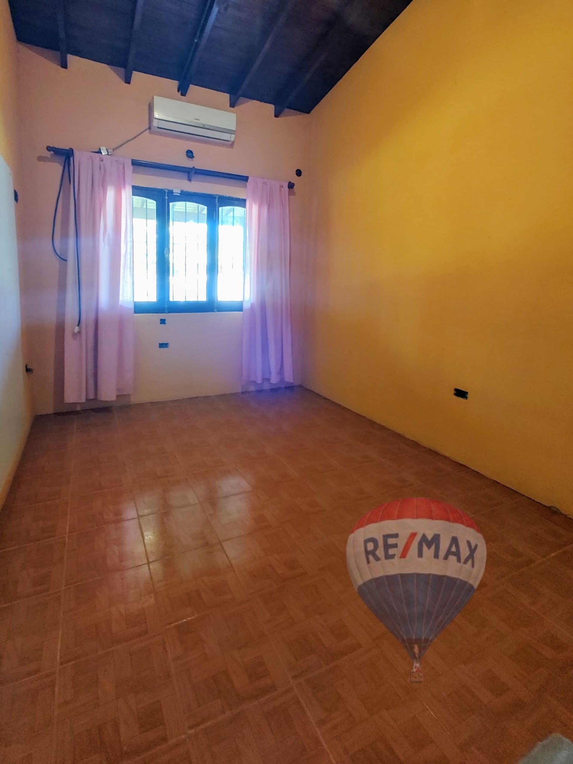 Venta Casa 3 Dormitorios 2 Baños En Benavidez