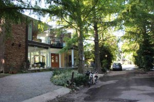 House for sale: 4 bedrooms by the river at Boatcenter