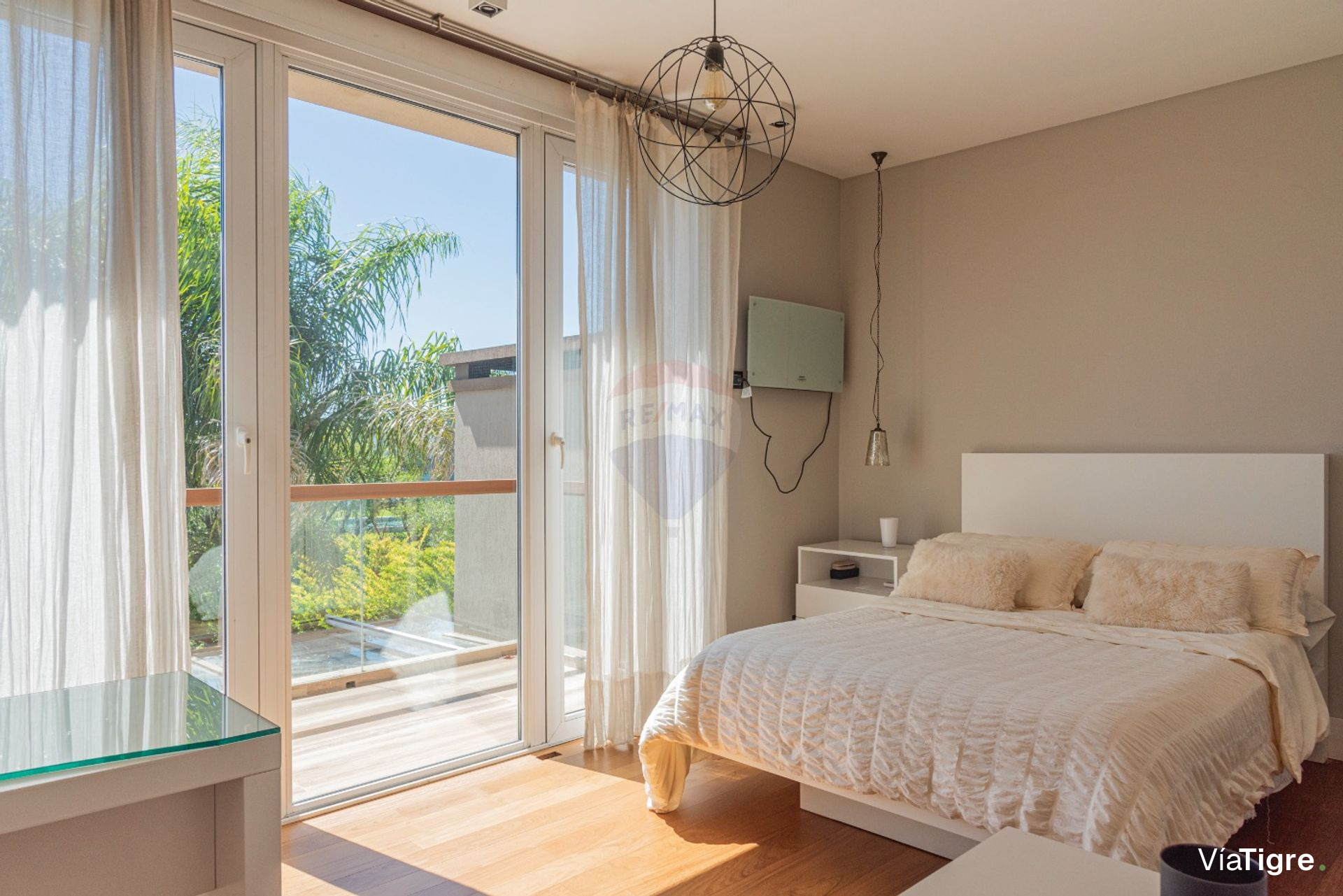 Venta Casa 7 Amb En Cabos Del Lago Nordelta