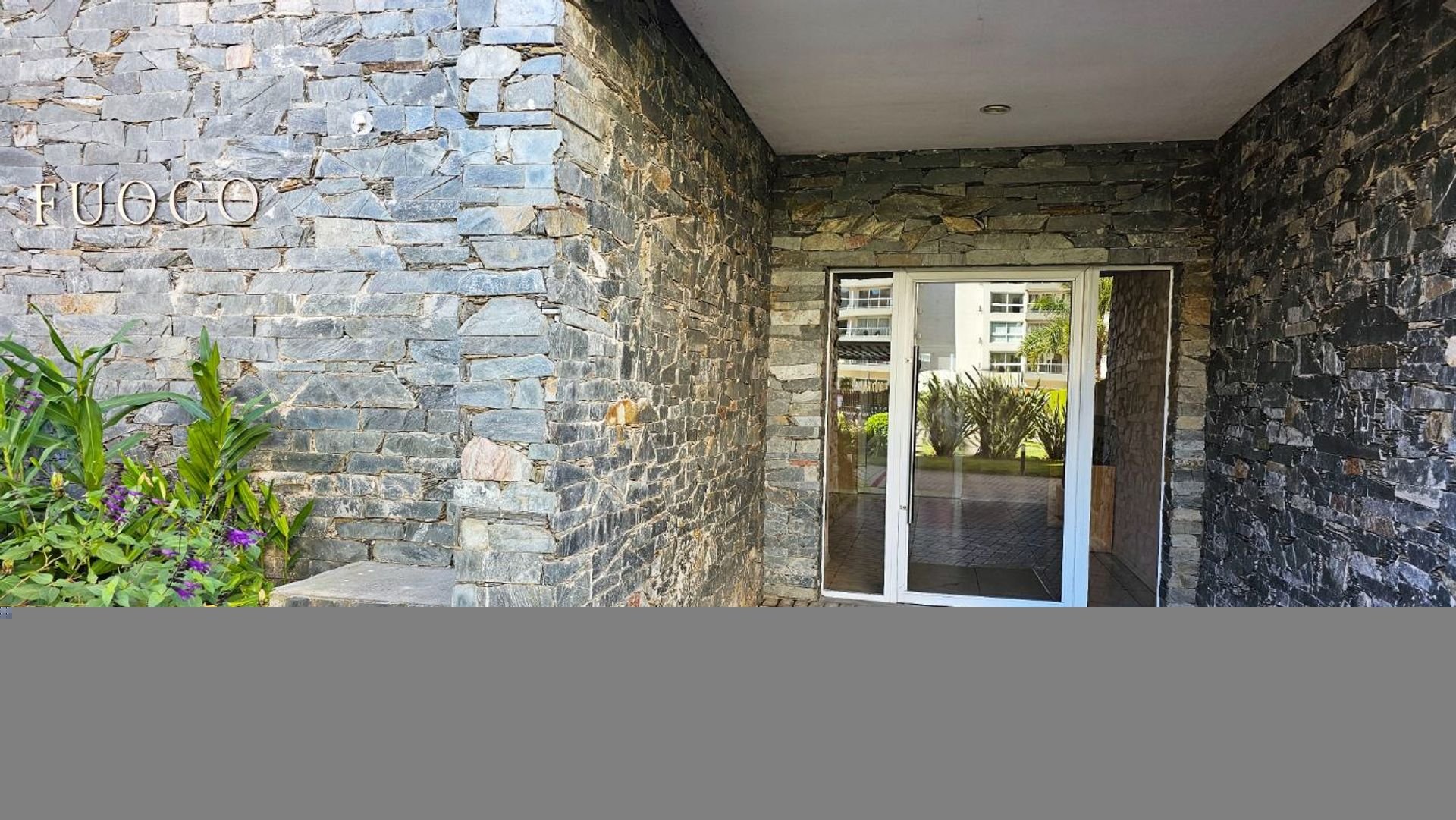 Venta 3 ambientes con Jardín en Antares