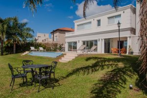 Casa al río en Barrio San Marco con Muelle privado