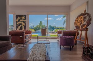 Casa al río en Barrio San Marco con Muelle privado