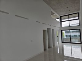 Sale Vicente Lopez al Río Terrace