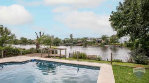 House for Sale 7 Rooms Credit Approved San Isidro Labrador
