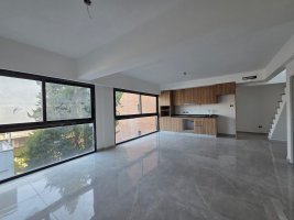 Duplex Apartment in Vicente Lopez Terrace