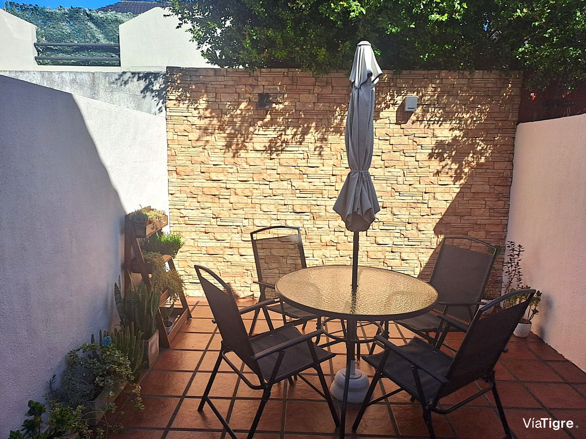Venta Duplex Carapachay 2 Dormitorios + Buhardilla