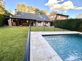 Venta Casa Benavidez barrio Los Olmos Apta credito