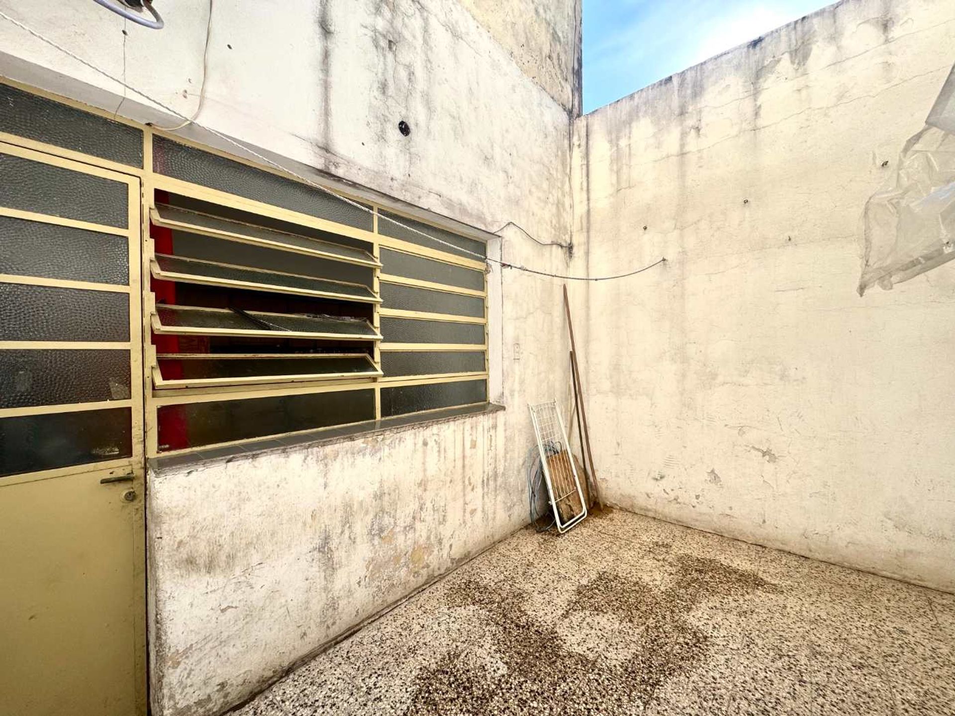 Venta casa Martelli multifamiliar local y cochera