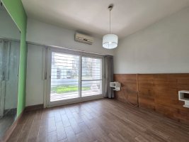 Venta Casa Con Departamento, Don Torcuato