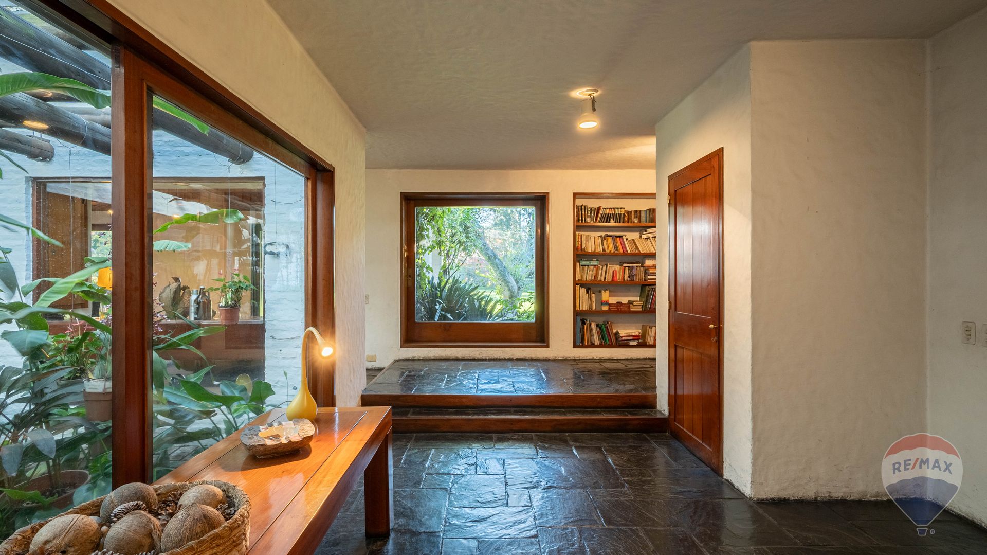 Casa/Estancia urbana en La Horqueta | Lote 3750 m²