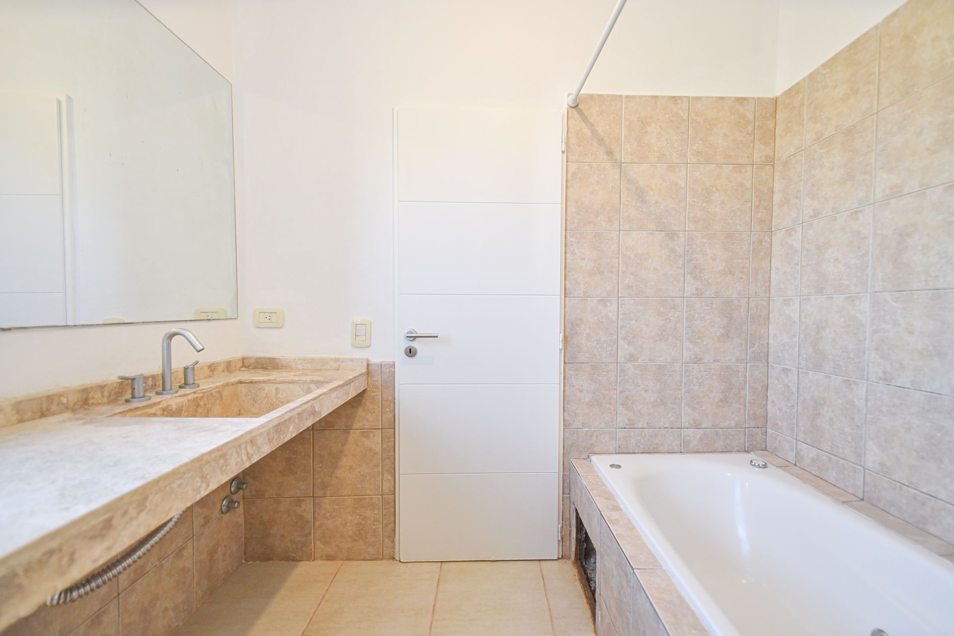 Venta casa Barrio Los Alisos de Nordelta L INTERNO