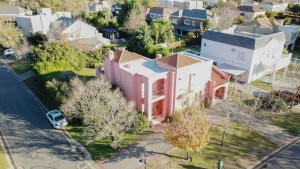 House for Sale, Nordelta