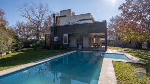 Casa en San Andrés con jardín – Apta crédito