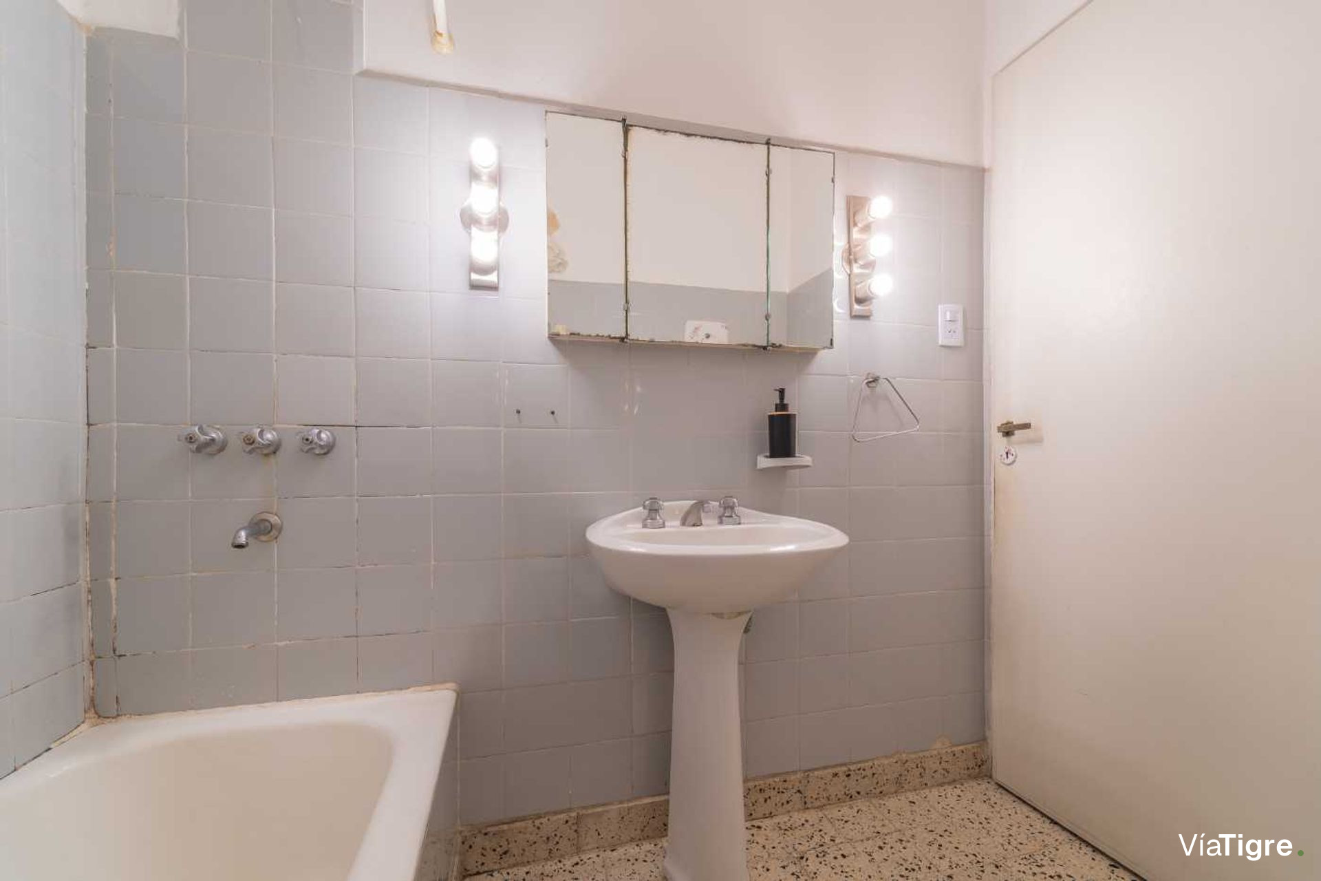 Venta Ph 5 Ambientes Con Cochera Y Pileta Olivos