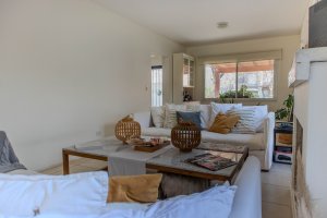 House for sale 4 bedrooms Santa Catalina Villanueva