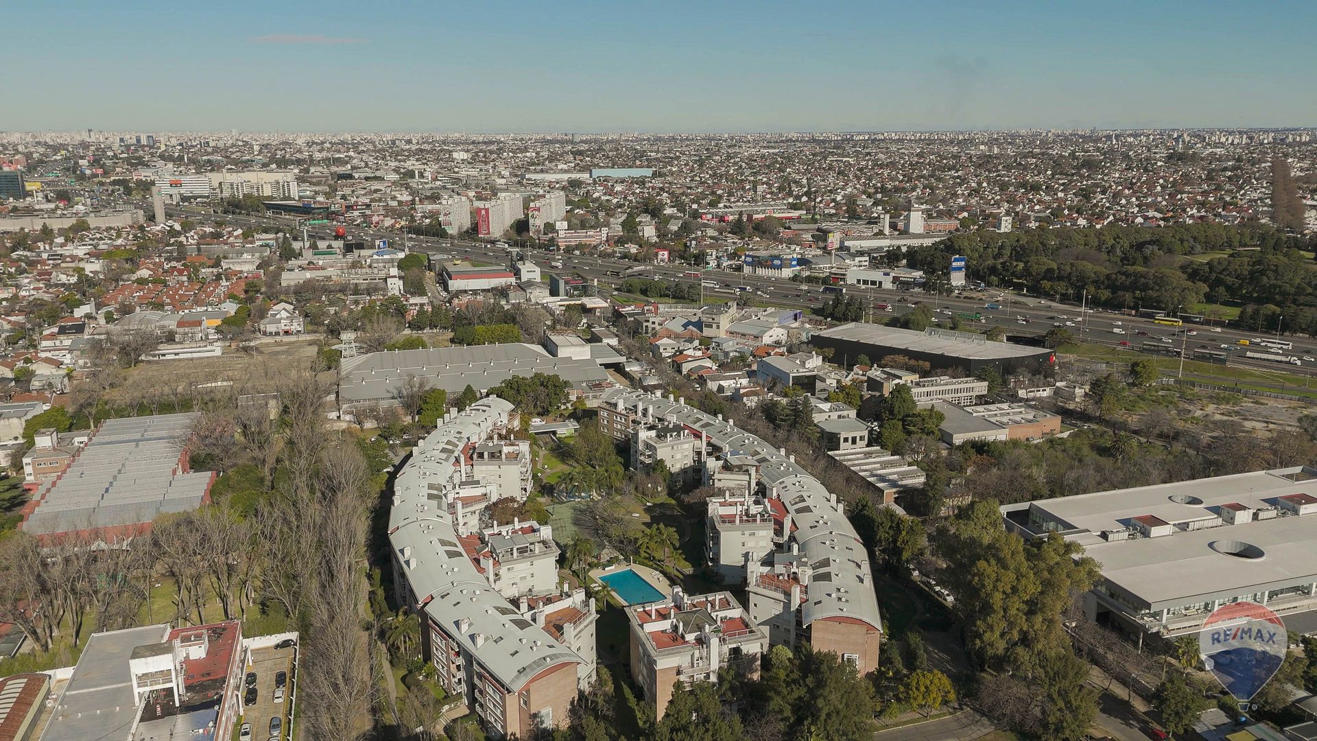 3 Ambientes Con Terraza Y Cochera