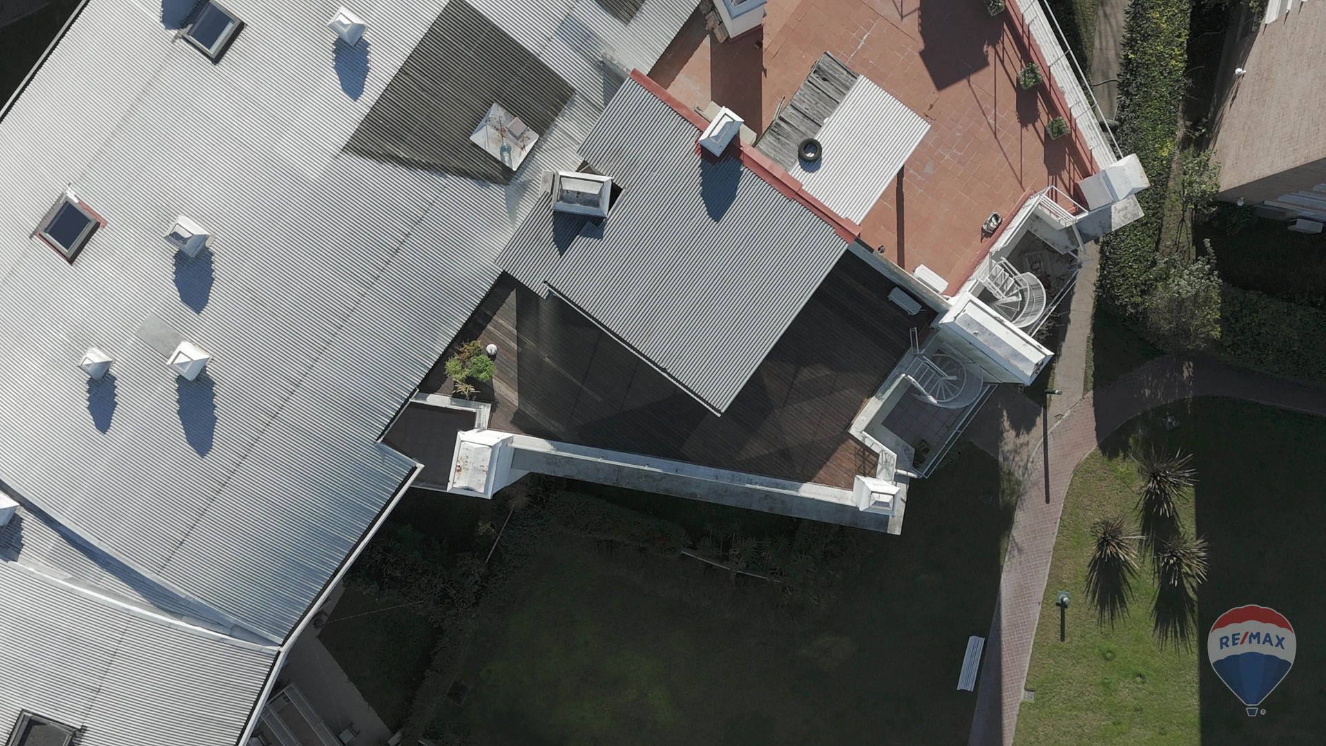 3 Ambientes Con Terraza Y Cochera