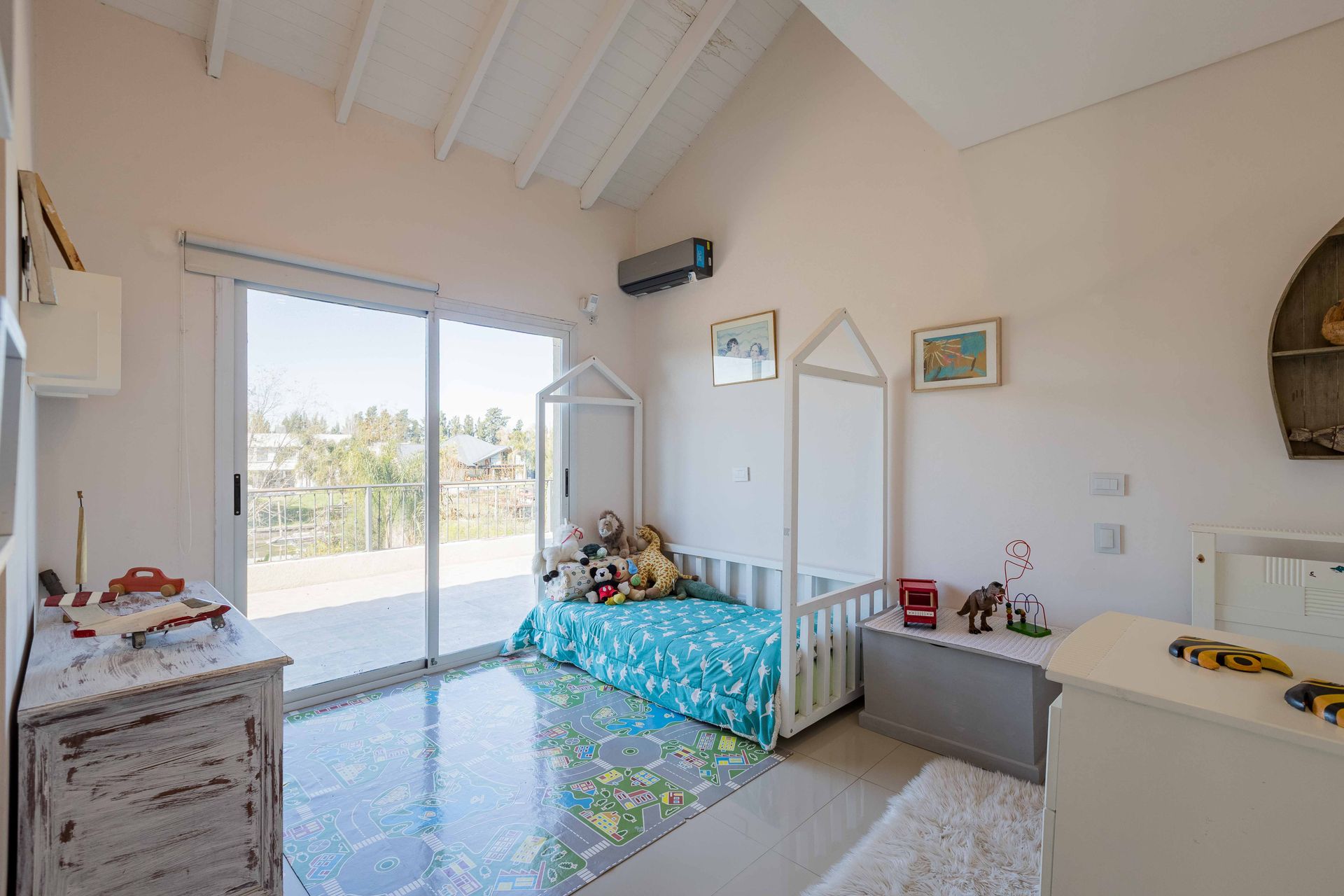 Venta Casa Al Rio Con Amarra Y 5 Dormitorios