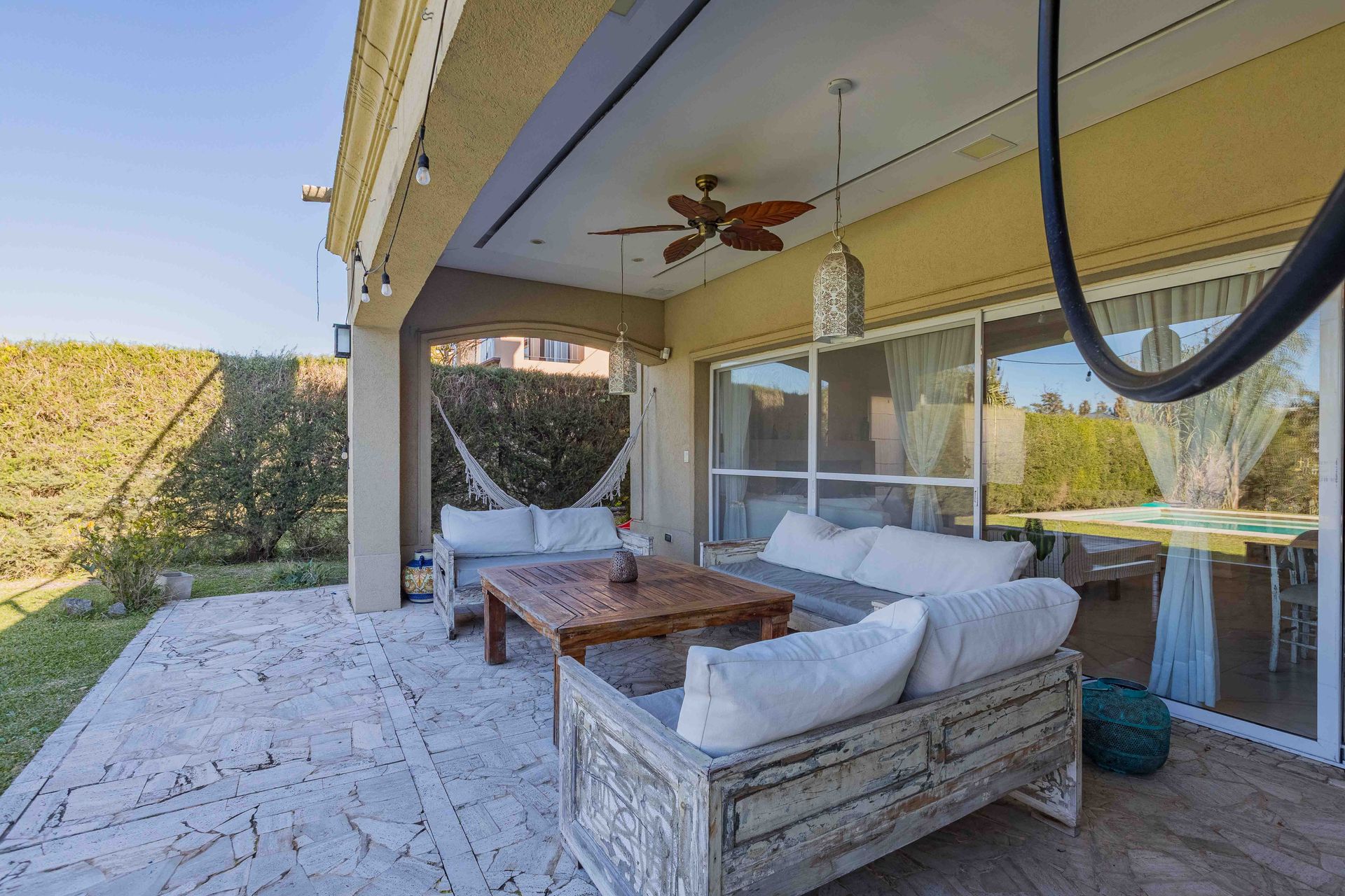 Venta Casa Al Rio Con Amarra Y 5 Dormitorios