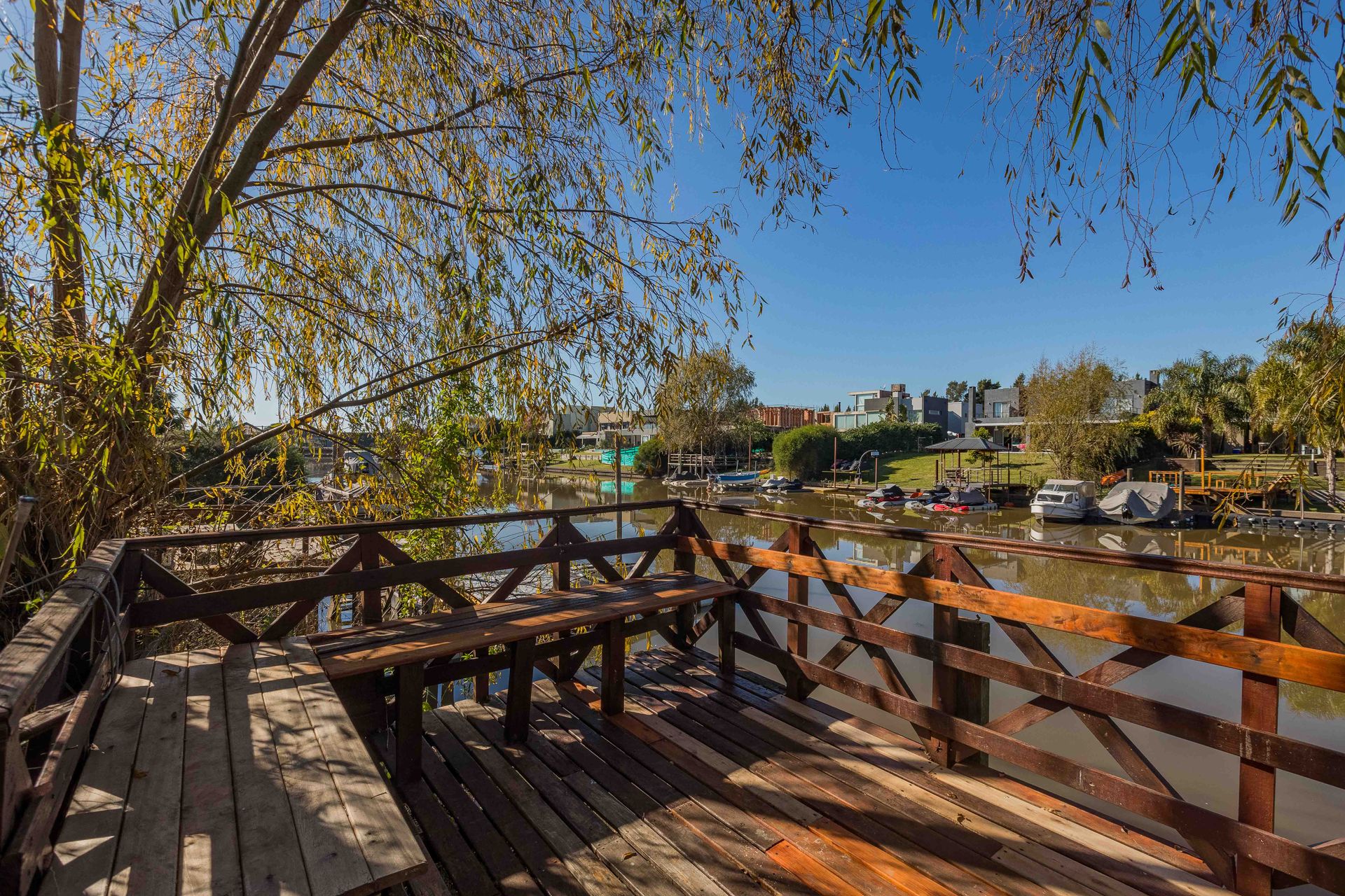 Venta Casa Al Rio Con Amarra Y 5 Dormitorios
