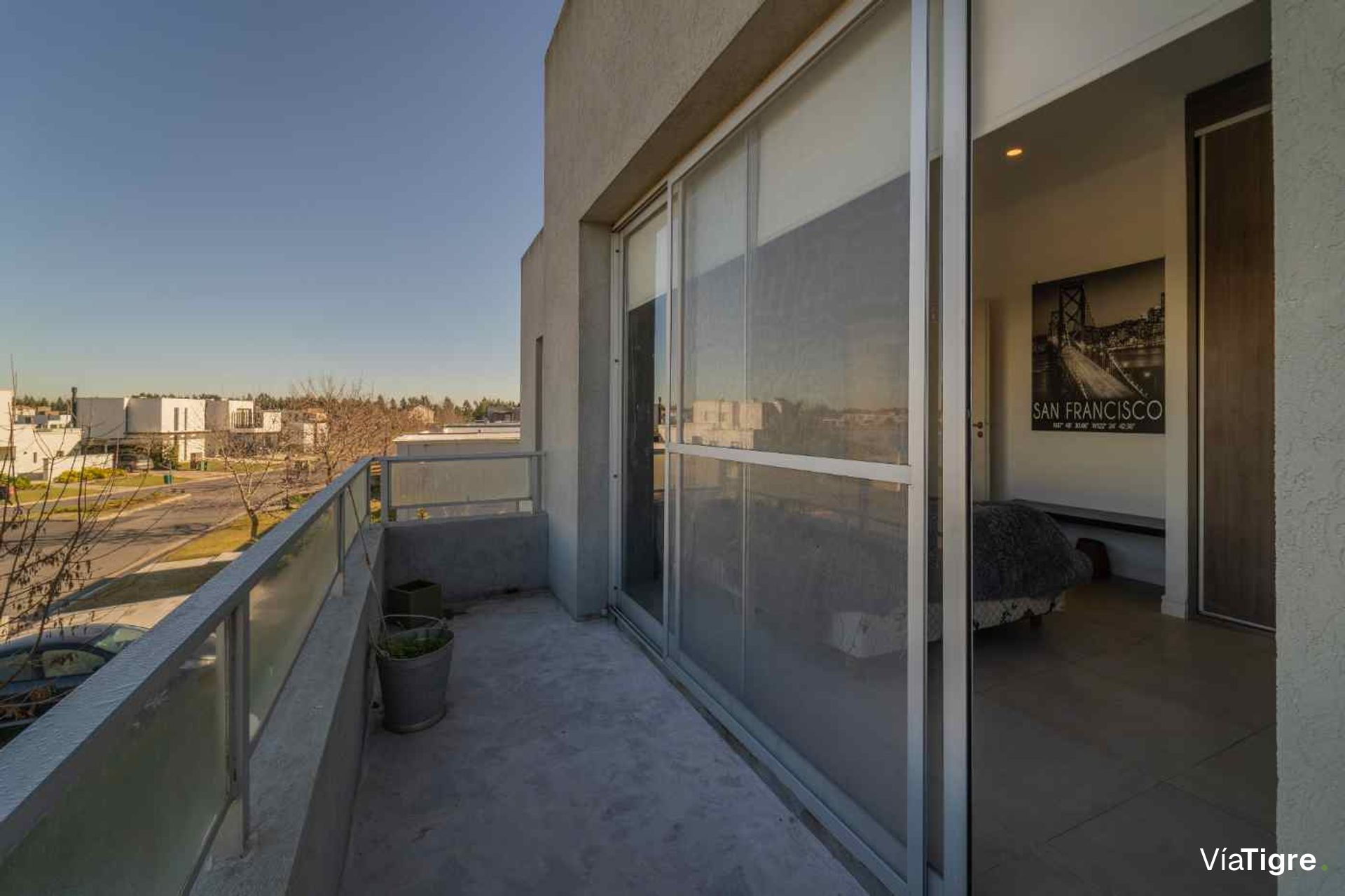 Venta Casa 4 Amb Pileta Apto Credito -San Gabriel