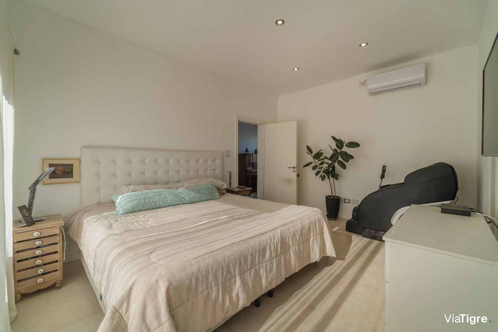 Venta Casa 4 Amb Pileta Apto Credito -San Gabriel