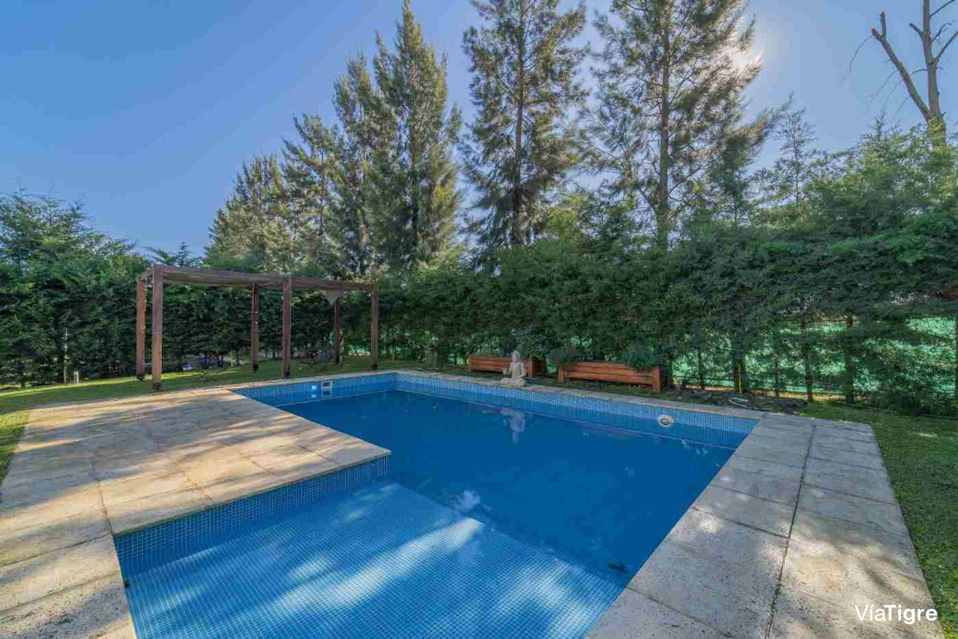 Venta Casa 4 Amb Pileta Apto Credito -San Gabriel