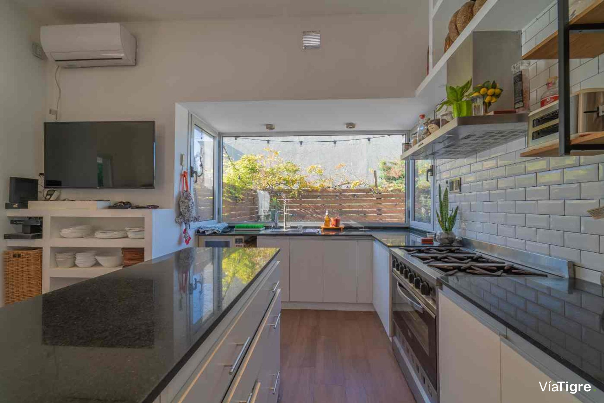 Venta Casa 4 Amb Pileta Apto Credito -San Gabriel