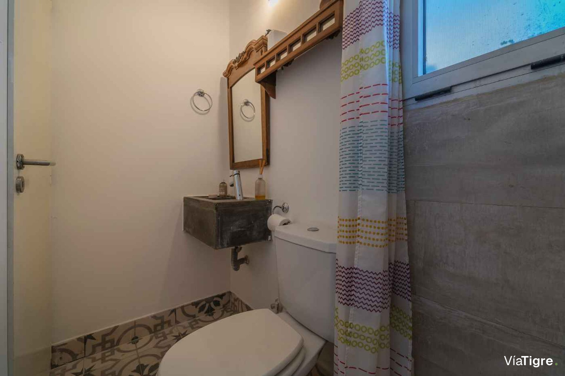 Venta Casa 4 Amb Pileta Apto Credito -San Gabriel