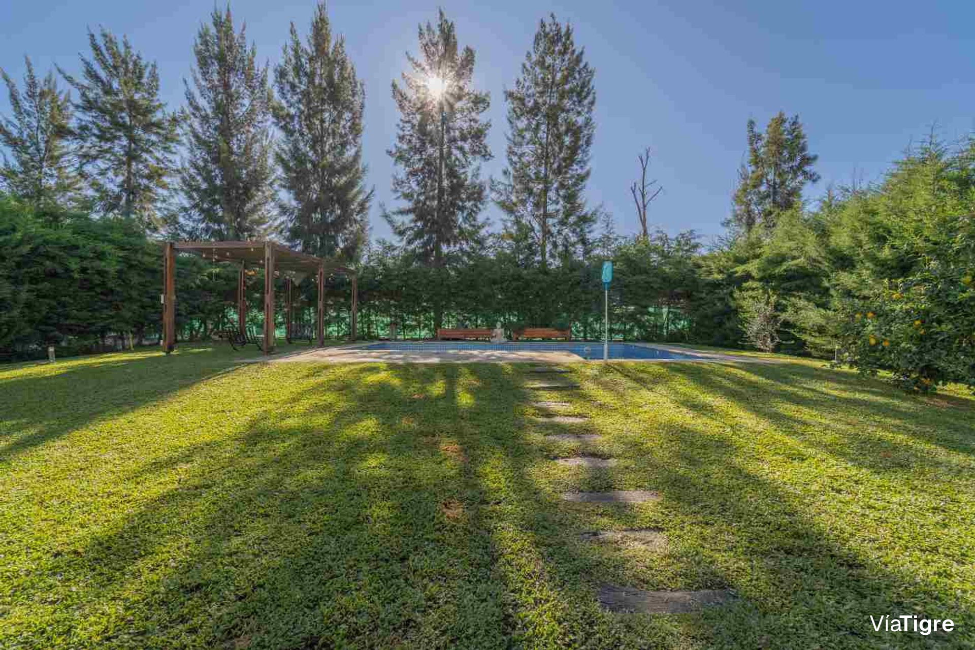 Venta Casa 4 Amb Pileta Apto Credito -San Gabriel