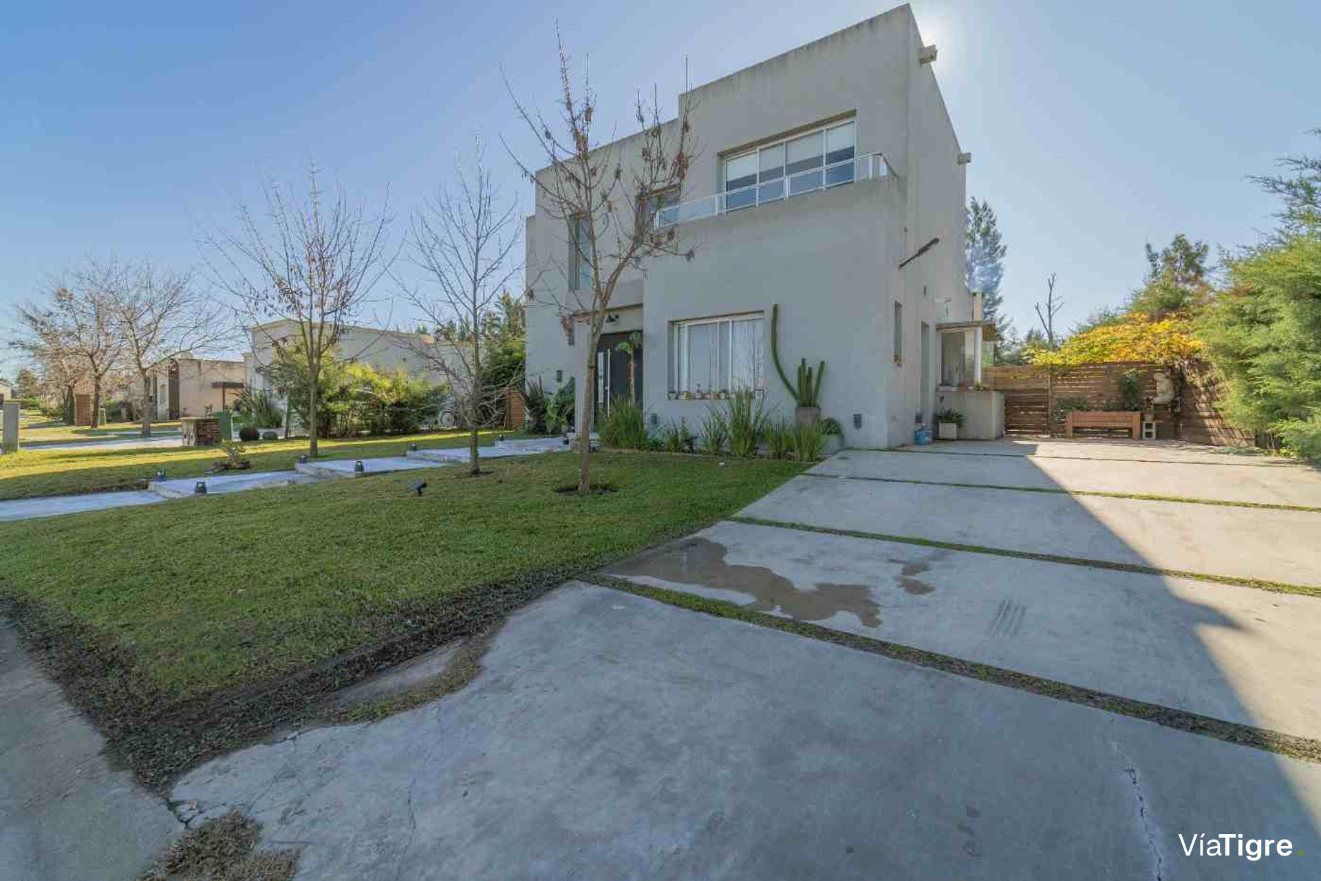 Venta Casa 4 Amb Pileta Apto Credito -San Gabriel