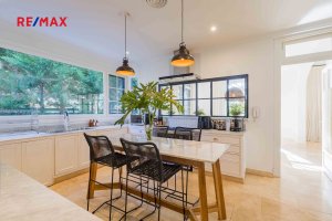 Venta Casa Cabos del Lago 6 ambientes impecable
