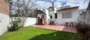 Venta PH en Olivos c/jardin patio y terraza