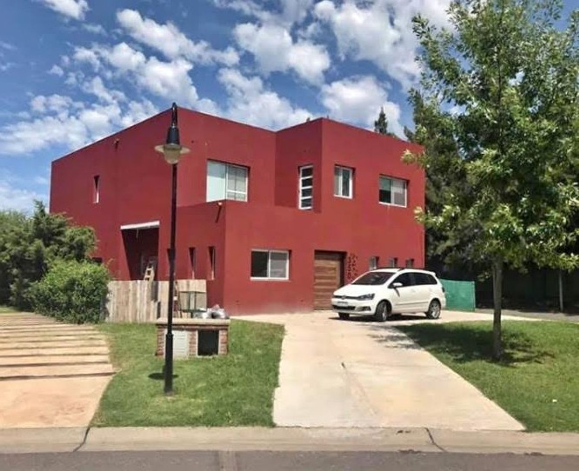 Casa En Venta A Refaccionar - La Comarca