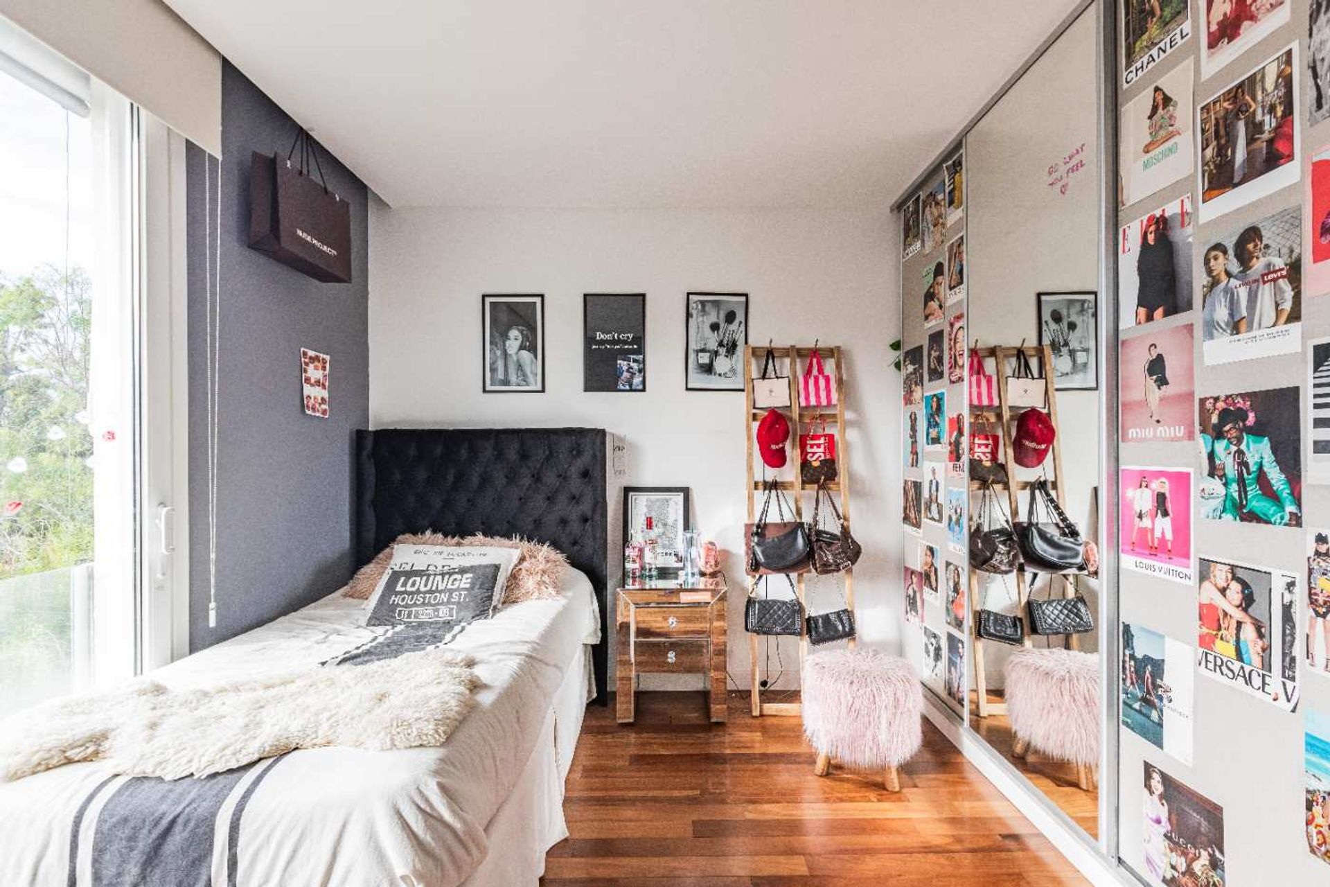 Venta Casa 35 mts de costa al Rio/ apto credito