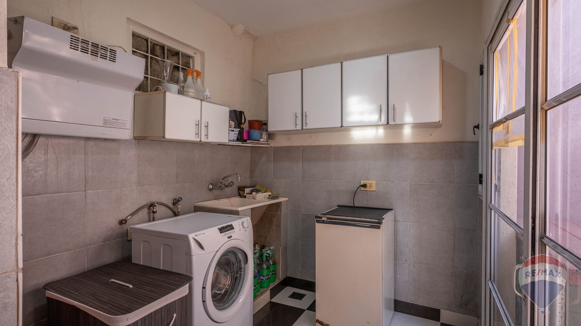 Venta Casa + Departamento - Munro