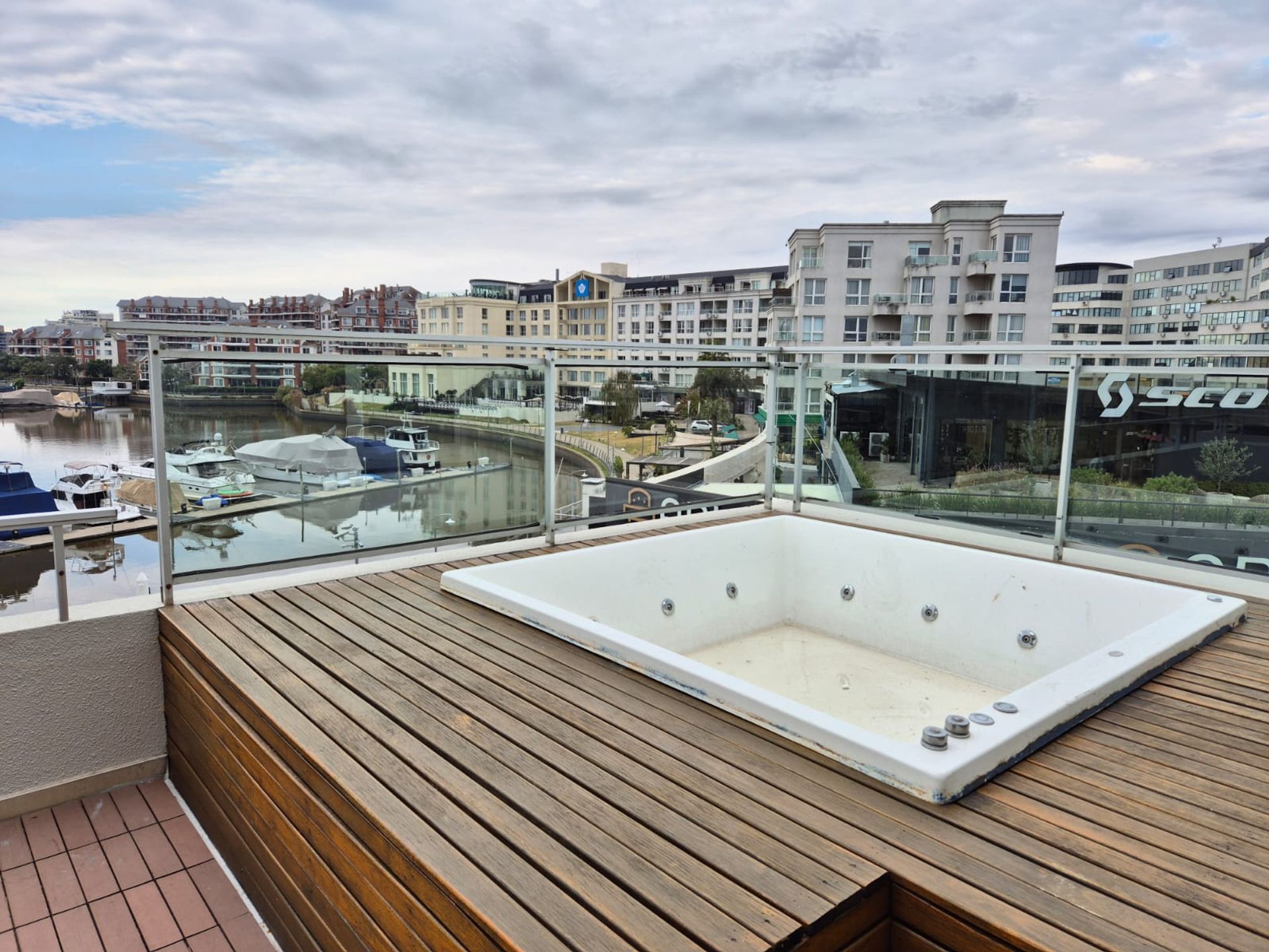 Sale 2-Room Loft, View of Bahia Gde Nordelta