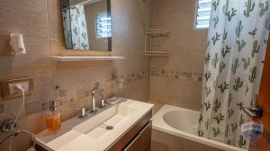 Venta Casa + Departamento - Munro
