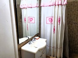 4-Room House for Sale – Villa Adelina, Large Lot