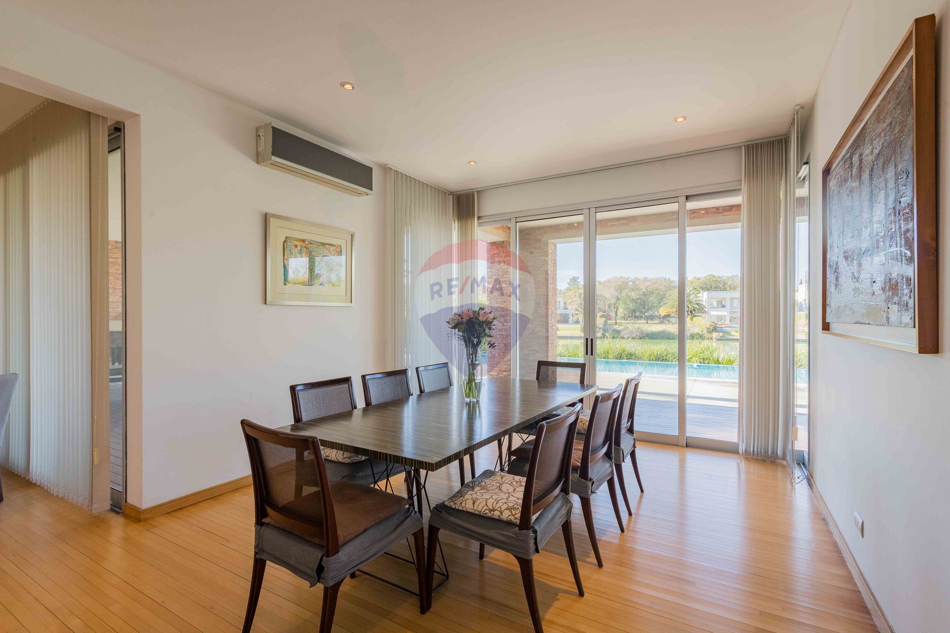 Casa venta Santa Bárbara Tigre al agua 6 ambientes