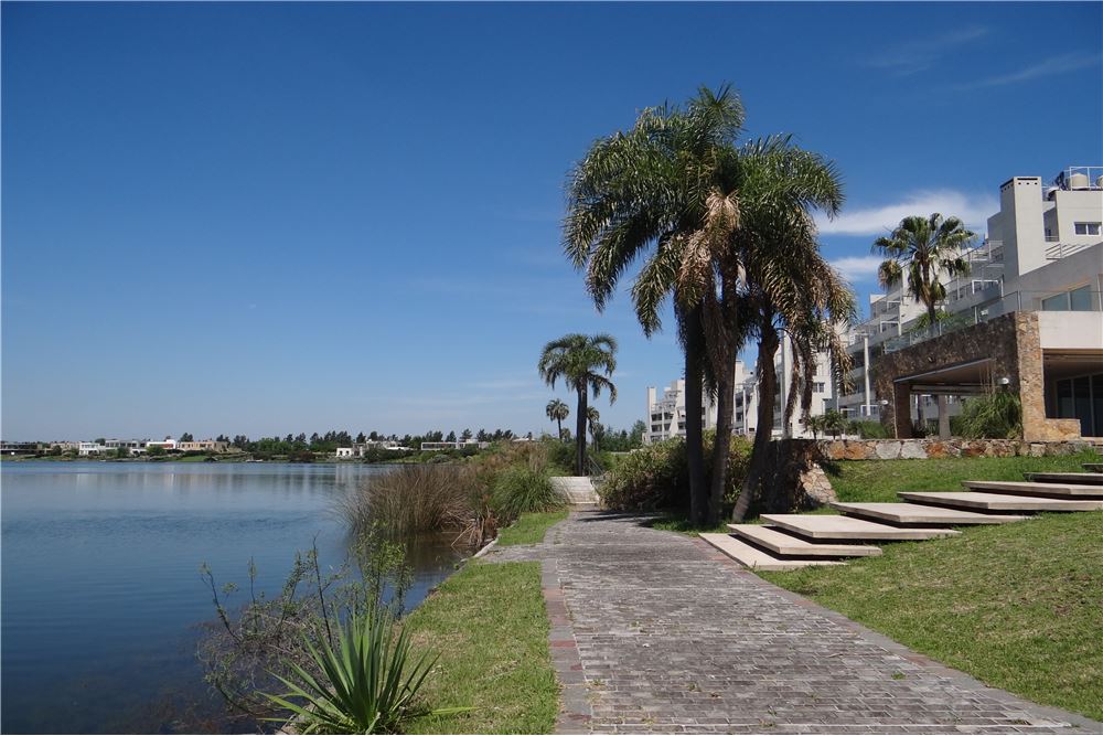 Departamento en venta VISTA AL AGUA VILLANUEVA